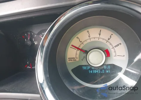 2010 Ford Mustang V6 Premium z USA, uszkodzony, nr VIN 1ZVBP8EN0A5130689